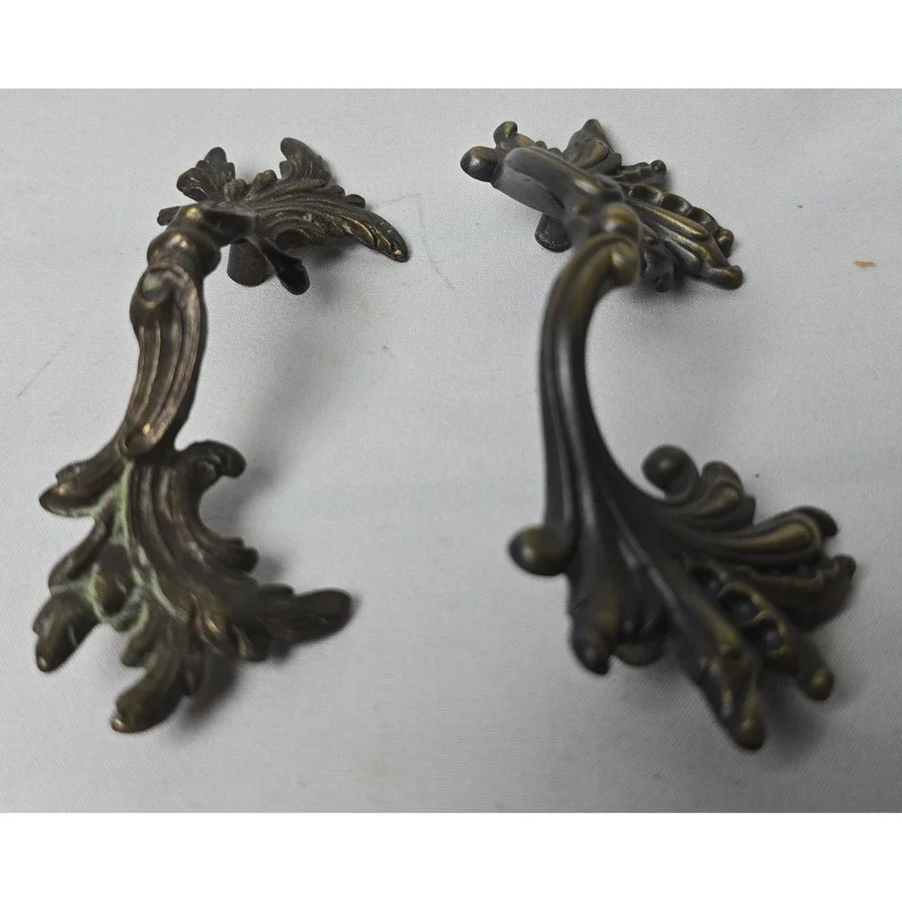 Vintage French Provincial Drawer Pull 1960's 3
